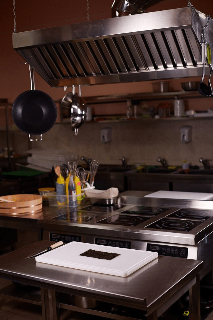 Restaurant Kitchen Setup UAE: Complete Planning & Cost Guide 2 restaurant kitchen setup uae