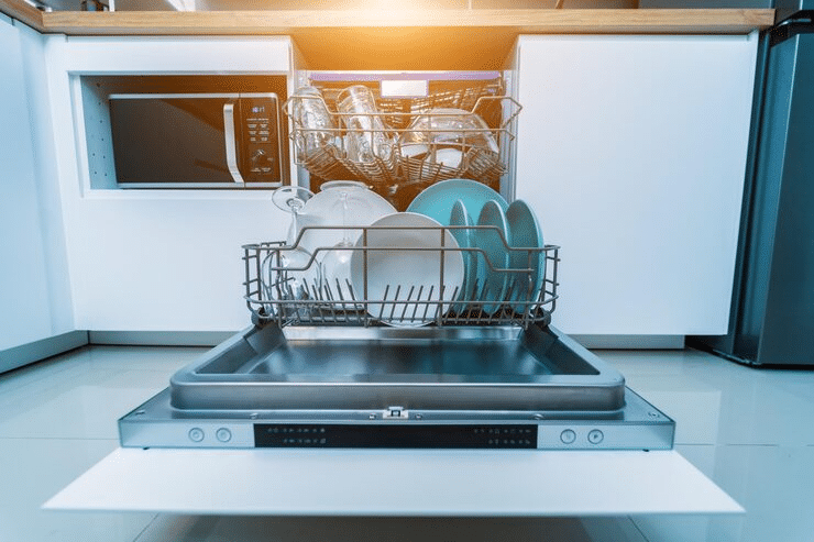 restaurant dishwasher capacity